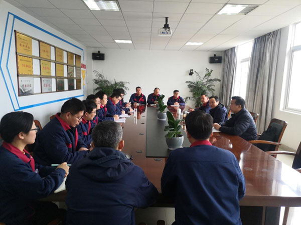 公司紀(jì)委書記到基層單位開(kāi)展工作調(diào)研 公司紀(jì)委書記到基層單位開(kāi)展工作調(diào)研