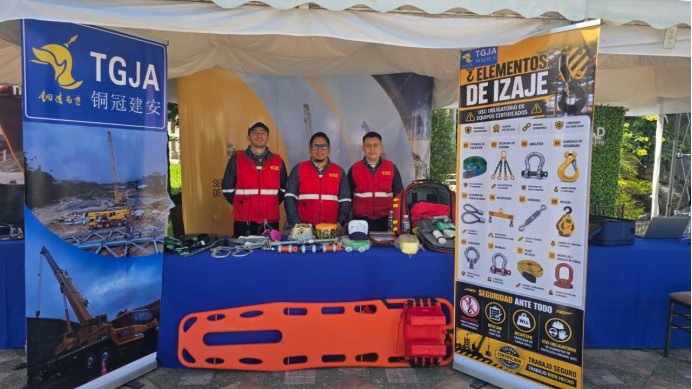 厄瓜多爾分公司受邀出席當?shù)匕踩a(chǎn)與健康日活動